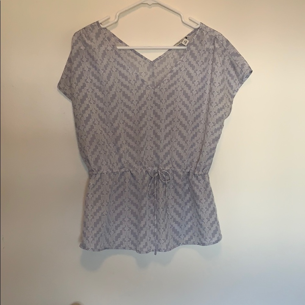 Light grey/blue blouse